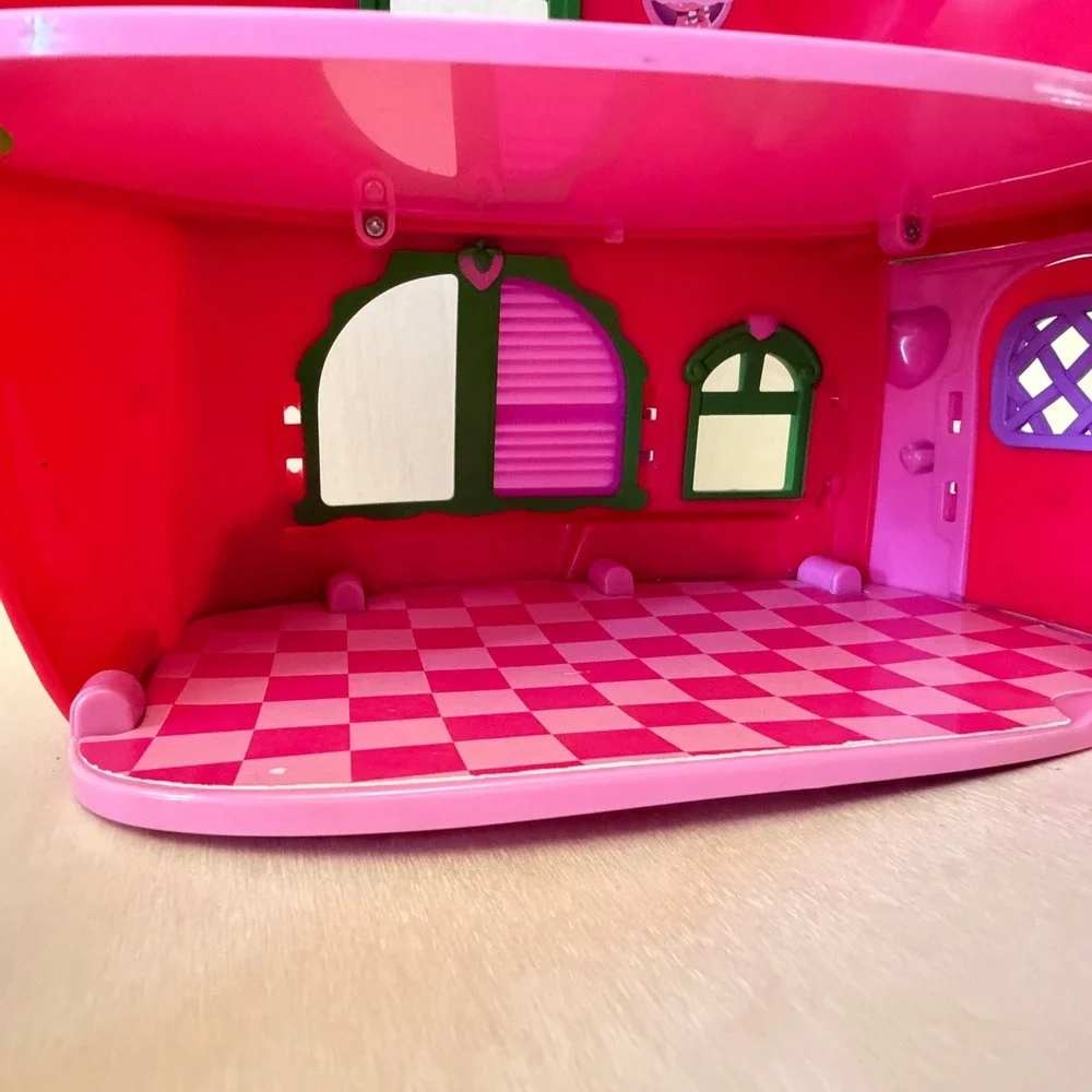 Strawberry Shortcake Bitty Berry Cafe Whirly Bird House Play Set Nostalgic